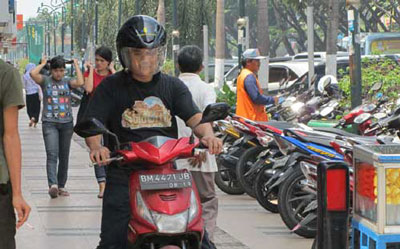 Perda Parkir Pekanbaru Dianggap Kapitalis