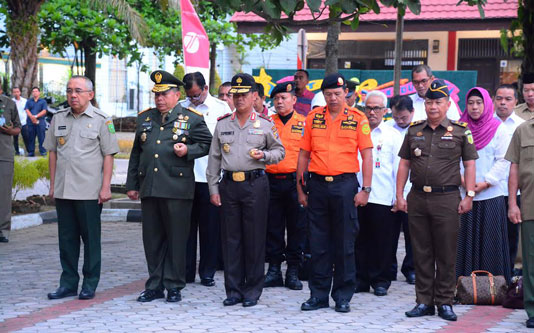 Danrem 031/Wirabima Melepas Jasad Pratu Wahyudi Untuk Dimakamkan di Magetan Jawa Timur