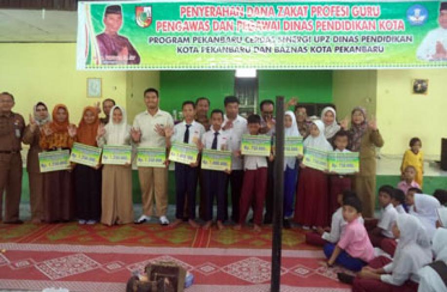 Periode ke-5, Disdik Pekanbaru Salurkan Zakat Rp 412 Juta