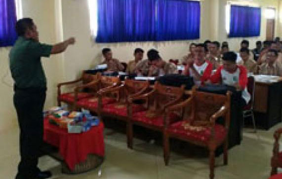 Kasdim 0314/Inhil Berikan Materi Wawasan Kebangsaan Kepada Perwakilan SLTA Se Inhil