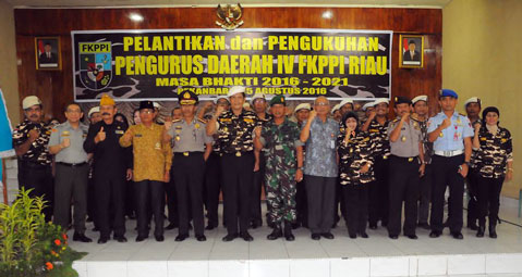 Kasrem 031/Wirabima Melantik Ketua FKPPI Provinsi Riau periode 2016-2021