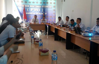 Diseminasi Informasi P4GN dan Proses Rehabilitasi, BNNK Pelalawan Sasar Wartawan
