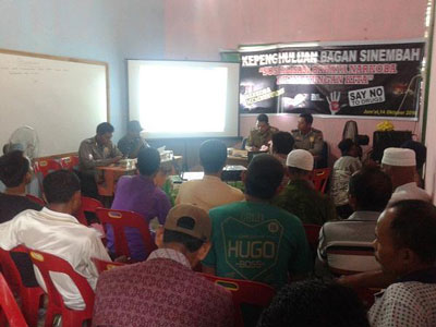 Sosialisasi Bahaya Narkoba ke Masyarakat Penghulu Bagan Sinembah