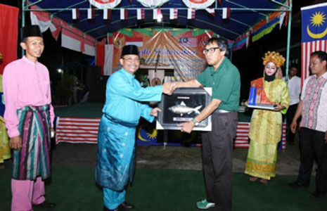 Rombongan PEMADAM dari Kuala Lumpur Bermalam di Desa Pambang Baru