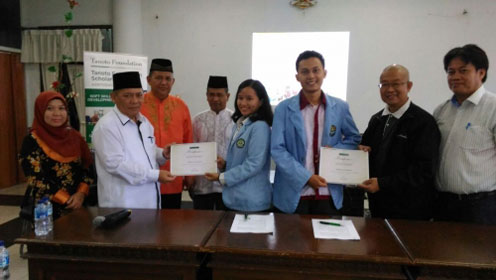 Tanoto Foundation Beri Beasiswa dan Bantu Fasilitas Sekolah