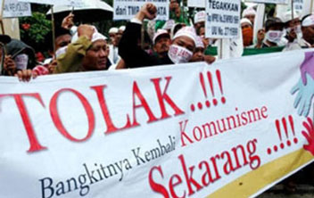 30 September Tak Ada Perintah Menaikan Bendera 1/2 Tiang, Wasekjen MUI: Rezim Ini Pro PKI, Ya?