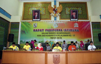 Dewan Gelar Rapat Paripurna HUT Ke 17 Kabupaten Pelalawan‎