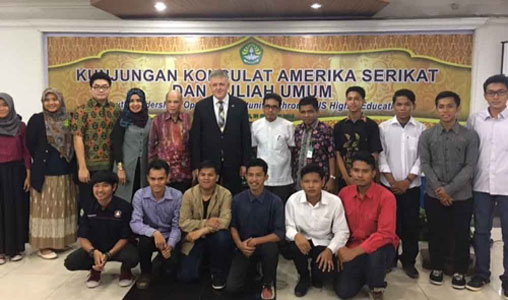 Kuliah Umum Konsul AS Juha P Salin di Unri: Anak Muda Jangan Cepat Menyerah