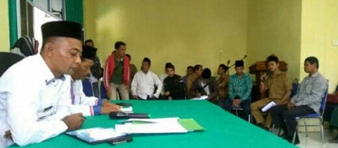 Puluhan Honorer Madrasah Datangi Kemenag Kepulauan Meranti