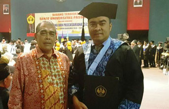 Selamat....Irvan Herman Raih Gelar Magister Manajemen Rumah Sakit,