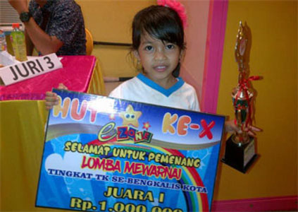 HUT Ke-10, E-zone Ajak Anak TK se Bengkalis Lomba Mewarnai