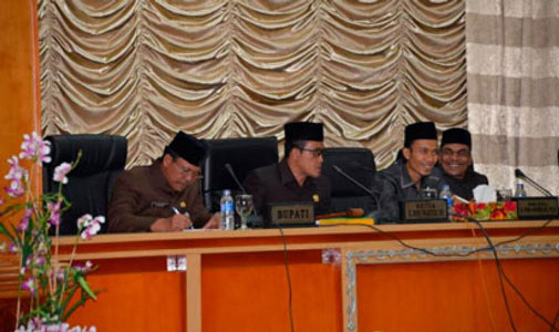 APBD Perubahan Bengkalis Tahun 2016 Disahkan Sebesar Rp4.056 Triliun