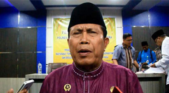 Plt Bupati Sukiman Larang Siswa Bawa Handphone ke Sekolah