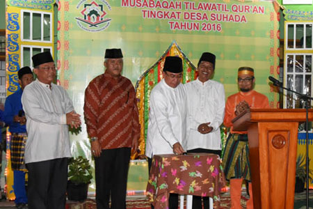 Bupati Wardan Buka MTQ Tingkat Desa Suhada