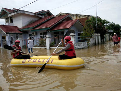 Banjir di Kabupaten Rohul Merendam 1.928 Rumah