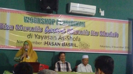 150 Guru Yayasan As-Shofa Belajar Menulis Artikel Opini