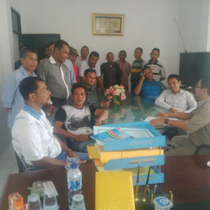 Pesangon Tak Jelas,65 Orang Eks Karyawan Datangi Kantor BLJ Bengkalis