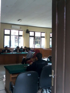 Terdakwa Dugaan Korupsi Dana Bansos TK Pelalawan Hadirkan Saksi A de Charge