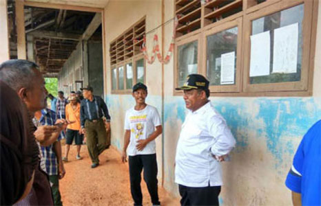 Wabup Jamiluddin Prihatin Melihat Kondisi Sekolah di Kecamatan Tanah Putih Tanjung Melawan