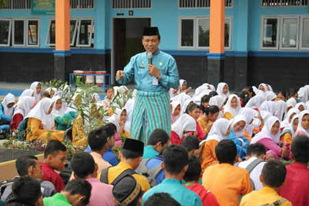 M Noer Apresiasi Aksi Donor Darah Siswa SMKN 7 Pekanbaru