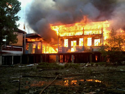 16 Rumah Terbakar Di Panipahan Rohil