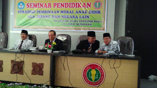 Miris, Guru Masih Digaji Rp350 Ribu