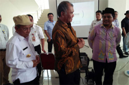 Dewan Optimis 2017 Pembayaran Tanaman Tumbuh di Lahan Technopark Pelalawan Tuntas