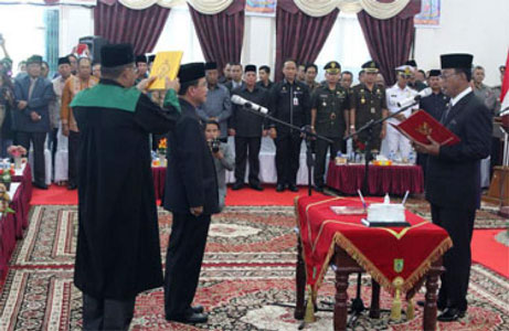 2017 Pemprov Riau Kuncurkan Dana Bangun Jalan Wilayah Pesisir Rohil
