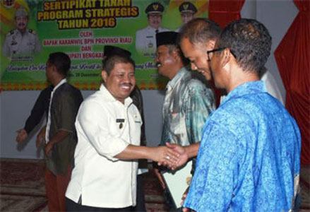 Bupati Imbau Masyarakat Tidak Menjual Tanah Hanya Urusan Pernikahan