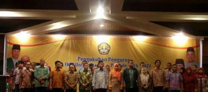 Suhardiman Amby Dilantik Jadi Ketua IKA FKIP Unri