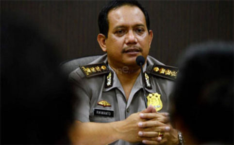 Bambang Tri Penulis Buku ‘Jokowi Undercover’ Ditahan di Polda Metro