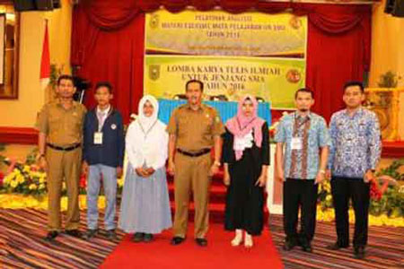 Disdikbud Taja Pelatihan Materi Esensial Mata Pelajaran UN SMA