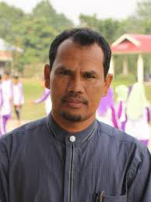 Guru SMAN 2 Kuok Kembangkan Jeruk Manis