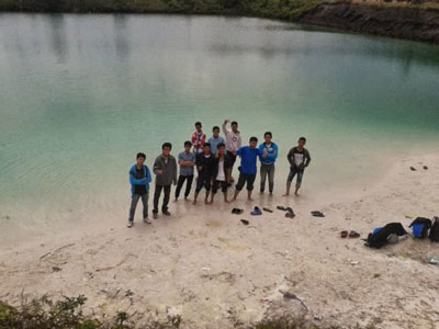 Ada....Danau Biru Jadi Objek Wisata Dadakan di Duri