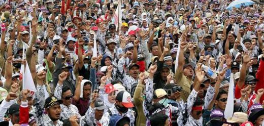 Melalui Revisi UU ASN, 439 Ribu Honorer Berpeluang Jadi PNS