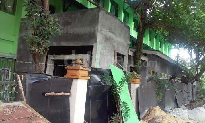 Penambahan Gedung Prodi di SMKN 1 Pekanbaru, Tidak Ditemukan Plang Proyek