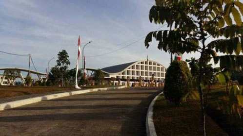 Dikelola Provinsi Riau, SMAN Pintar Kuansing Diharapkan Lebih Baik