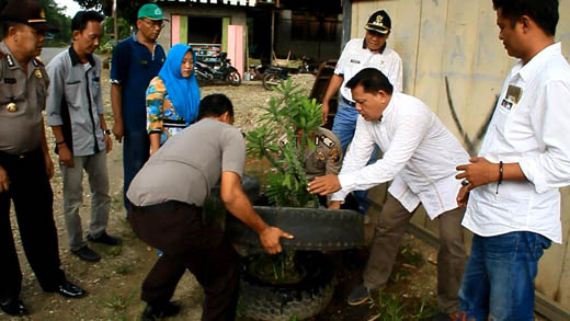Masyarakat Bangun Purba Rohul "Perang" Terhadap Nyamuk DBD