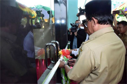 Bupati HM Wardan Resmikan Balai Nikah Dan Manasik Haji