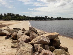 Pantai Koneng di Dumai Memiliki Hamparan Pasir Nan Indah, Keren untuk Selfi dan Pre Wedding