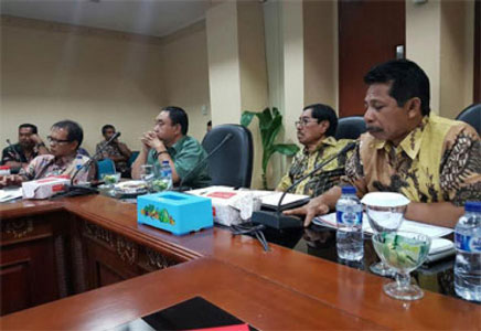 Zeth Sahuburua: HPN 2017 Mengangkat Harkat dan Martabat Maluku