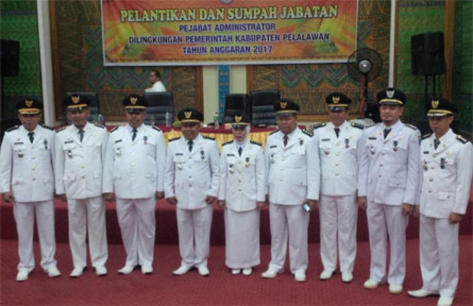 Wabup Pelalawan Lantik 9 Camat Baru, Berikut Nama-Namanya