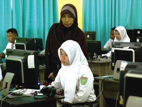 Ribuan Ruang Belajar SD dan SMP di Meranti Rusak