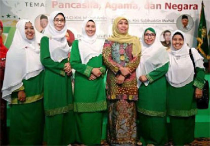 HJ Zulaikhah Wardan Hadiri Harlah Muslimat NU Ke 71 di Jakarta