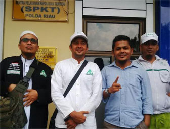FPI Riau Dampingi Warga Laporkan Kasus Penistaan Agama di Akun Instagram