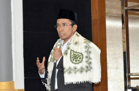 Tuan Guru Bajang, Rasisme: Uang tak Bisa Atur Semua Orang