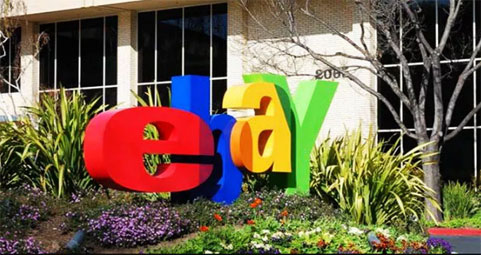 Pendiri eBay Hibahkan Rp1,3 Triliun demi Babat Habis Berita Hoax