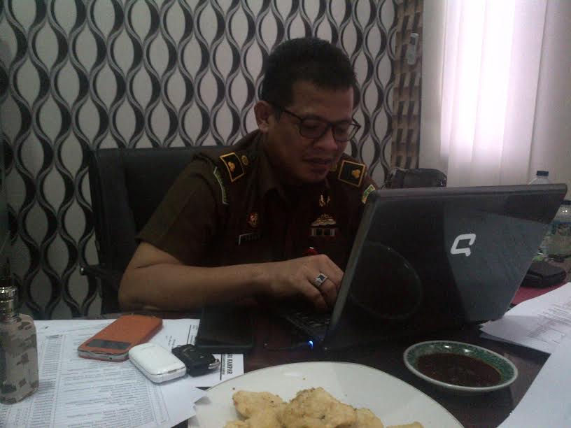 Ostar Al Pansri Sebut Akan Ada Tersangka Baru Kasus Pengadaan Meubiler Disdik Kampar