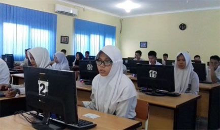 UNBK, SMKN 2 Pekanbaru Siapkan Genset
