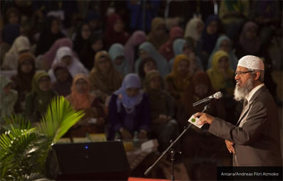 Zakir Naik: Poligami Boleh, Asal...
